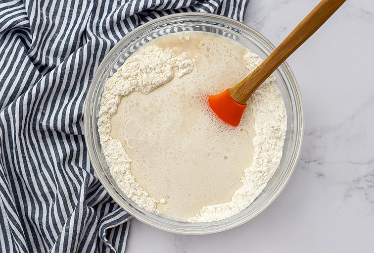 طرز تهیه خمیر پیتزا با بکینگ پودر