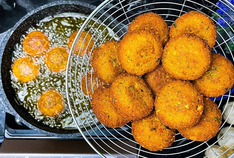 فلافل در ظرف